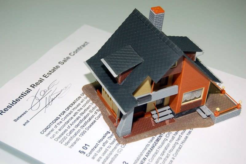 housing contract